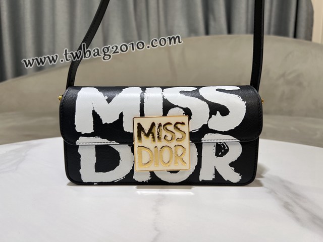 Dior专柜2024新款迪奥高仿原单Miss Dior翻盖手袋小牛皮肩背包 djfk1253